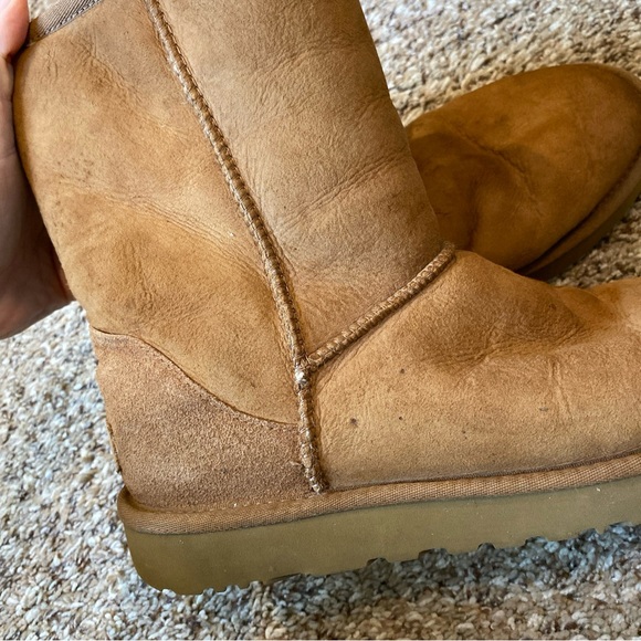 Ugg Classic Short II Chestnut Brown size 9 - Picture 6 of 7